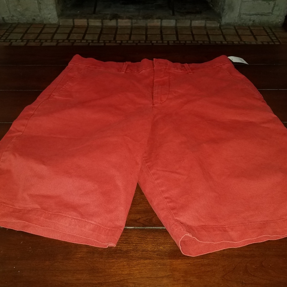 Gap 12 " shorts NWT